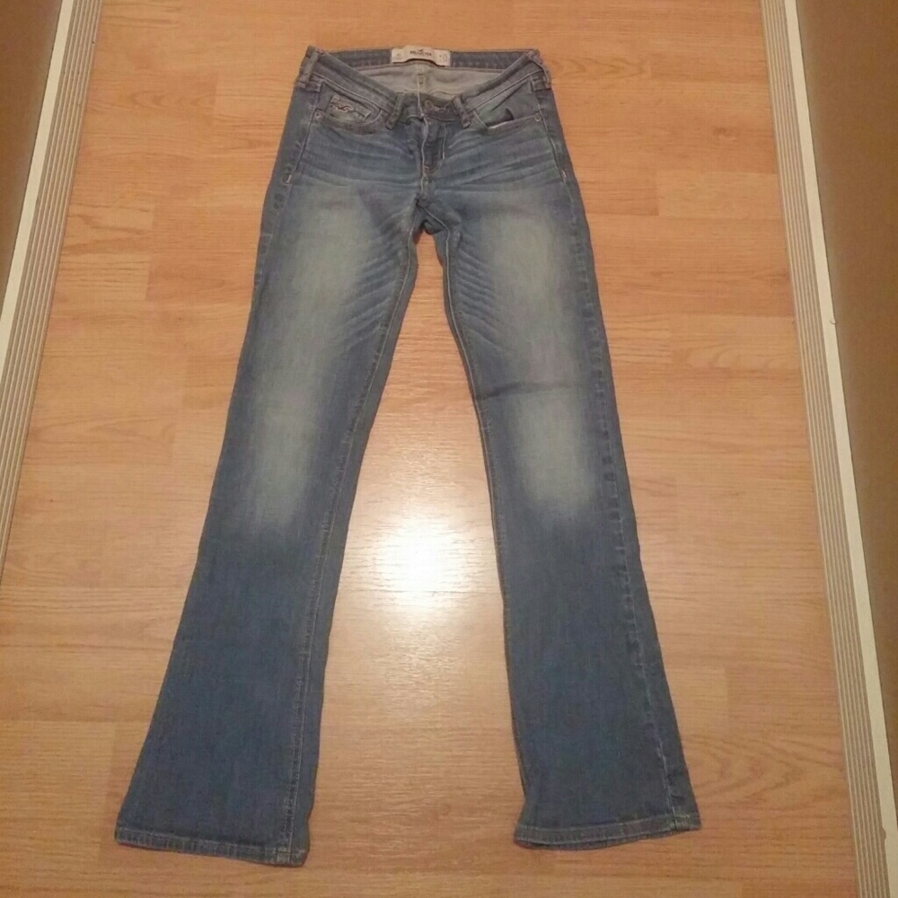 Juniors Hollister Jeans